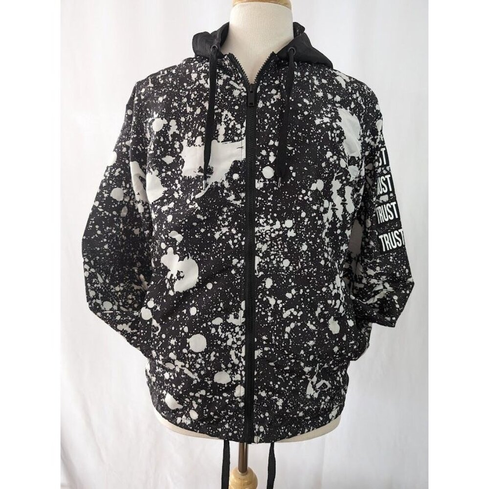 Five by Five By Master Piece Windbreaker Hoodie Size‎ Medium Streetwear Gorpcore